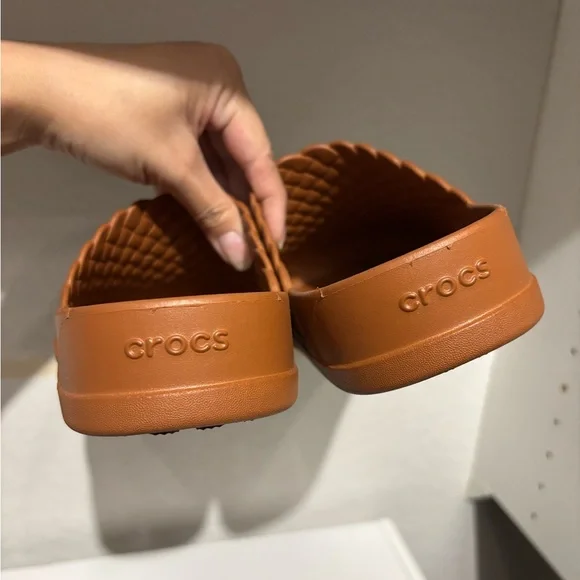 Crocs - Picture 3 of 3